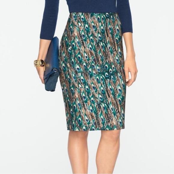 Talbots Petites Peacock Print Pencil Skirt Size 4P EUC - Picture 1 of 12